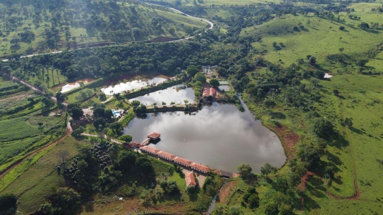 Hotel Fazenda Pousada Da Serra Goianesia Exterior foto